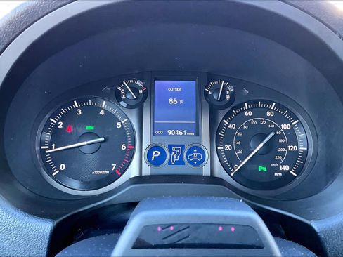 Used 2016 Lexus GX 460 Luxury image 23