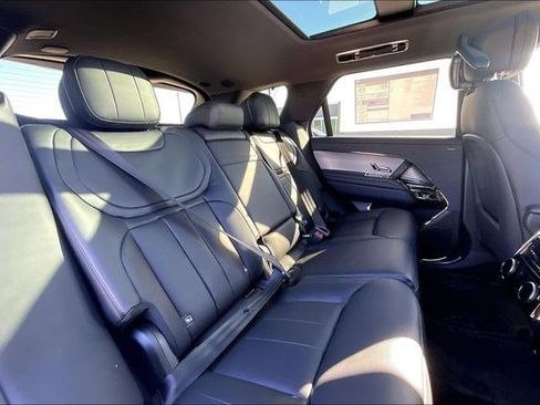 New 2026 Land Rover Range Rover Sport SE AWD/4WD image 11