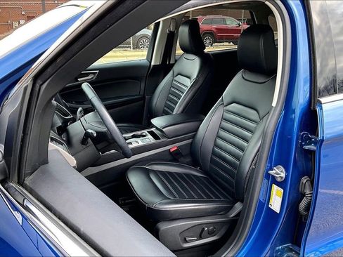 Certified 2024 Ford Edge SEL w/ Convenience Package image 24