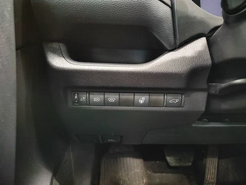 Used 2025 Toyota RAV4 XLE w/ Convenience Package AWD/4WD image 12