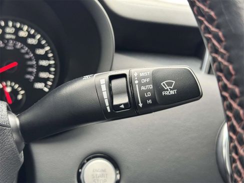 Used 2018 Kia Stinger GT2 image 19