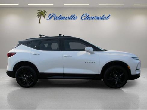 Certified 2024 Chevrolet Blazer RS w/ Driver Confidence II Package FWD image 2