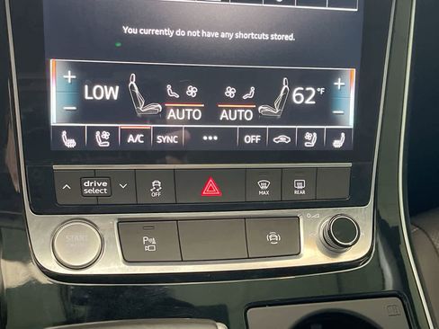Used 2020 Audi Q8 Premium Plus w/ Premium Plus Package AWD/4WD image 19