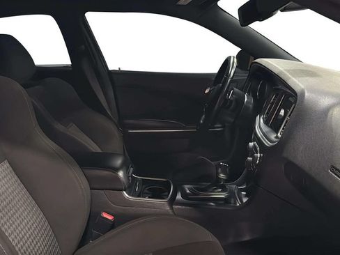 Used 2020 Dodge Charger R/T w/ Navigation & Travel Group RWD image 9