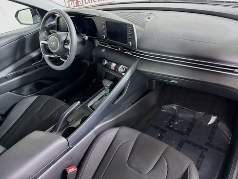 Certified 2022 Hyundai Elantra SEL w/ Cargo Package image 30