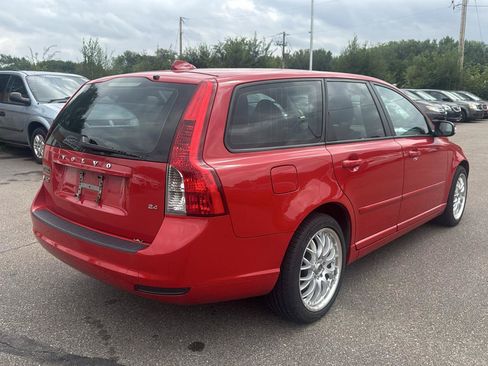 Used 2010 Volvo V50 2.4i FWD image 5