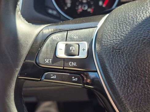 Used 2016 Volkswagen Passat 1.8T SE image 36