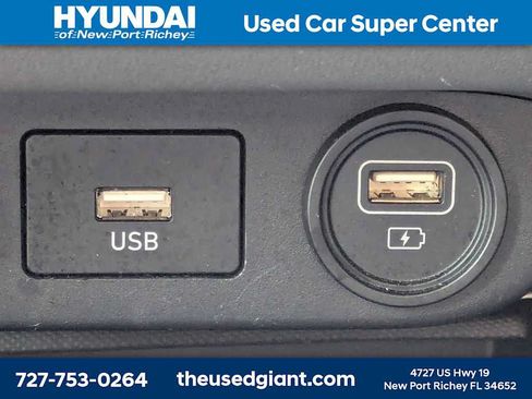 Used 2023 Hyundai Elantra SE w/ Cargo Package FWD image 20