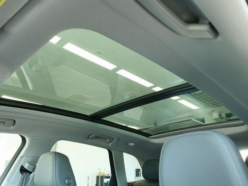 New 2025 Audi Q5 Premium Plus image 32