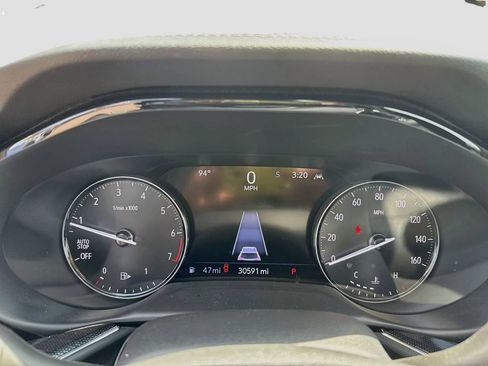 Used 2023 Buick Envision Essence w/ Sport Touring Package FWD image 14