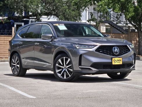 Certified 2026 Acura MDX FWD w/ Technology Package image 3