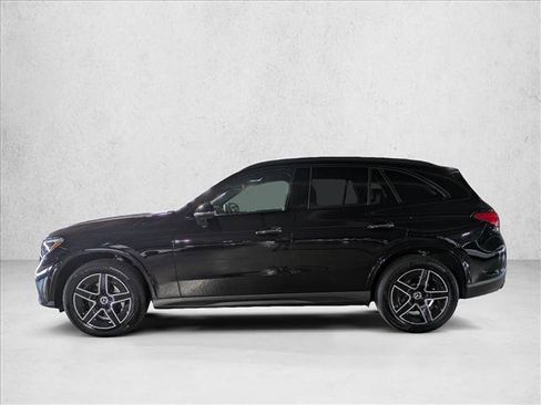 Certified 2025 Mercedes-Benz GLC 300 image 11