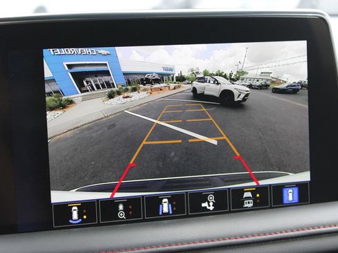 Used 2022 Chevrolet Tahoe RST w/ Luxury Package image 16