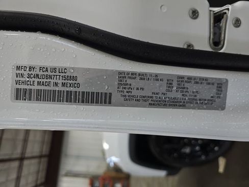 New 2026 Jeep Compass Latitude image 14