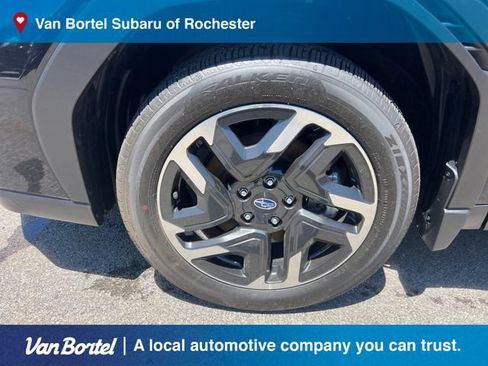Certified 2025 Subaru Forester Limited AWD/4WD image 9