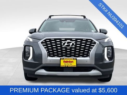 Used 2022 Hyundai Palisade SEL w/ Premium Package image 2