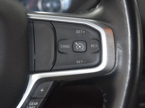 Used 2024 RAM 2500 Big Horn AWD/4WD image 20