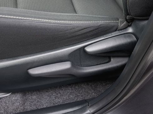 Used 2018 Toyota RAV4 XLE w/ All Weather Liner Package FWD image 12