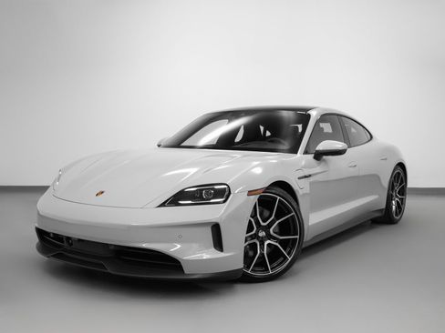 New 2025 Porsche Taycan image 1