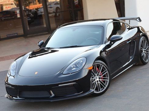 Used 2017 Porsche 718 Cayman S RWD image 1