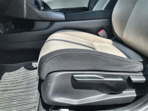 Used 2019 Honda Civic EX image 20