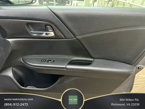 Used 2014 Honda Accord EX image 16