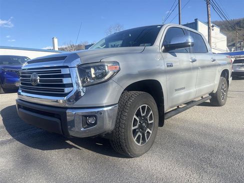 Used 2018 Toyota Tundra Limited w/ Limited Premium Package image 1