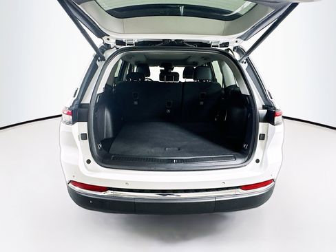 Used 2022 Jeep Grand Cherokee Limited 4xe w/ Luxury Tech Group II image 30