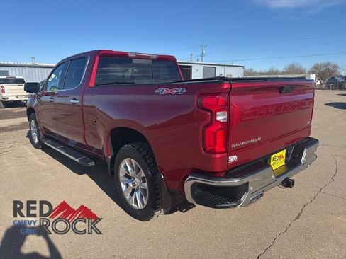 Used 2019 Chevrolet Silverado 1500 LTZ w/ LTZ Plus Package AWD/4WD image 7