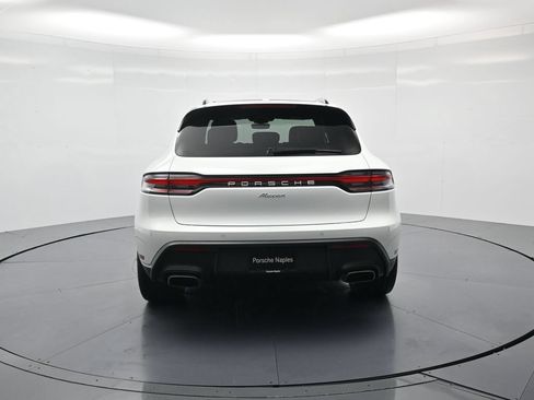 Used 2026 Porsche Macan AWD/4WD image 29