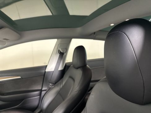 Used 2021 Tesla Model 3 Performance AWD/4WD image 18