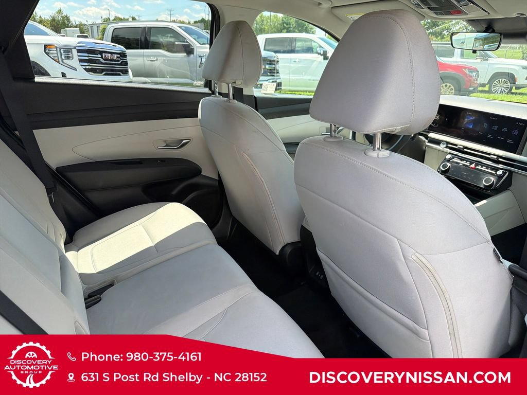 Used 2025 Hyundai Tucson SEL FWD image 34