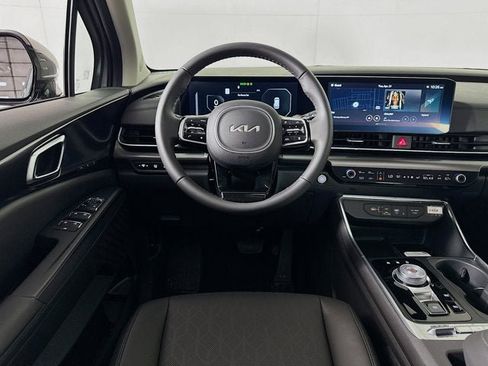 New 2026 Kia Carnival SX w/ SX Dark Edition Package FWD image 29