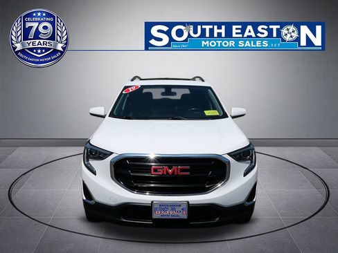 Used 2019 GMC Terrain SLE w/ Driver Convenience Package AWD/4WD image 3