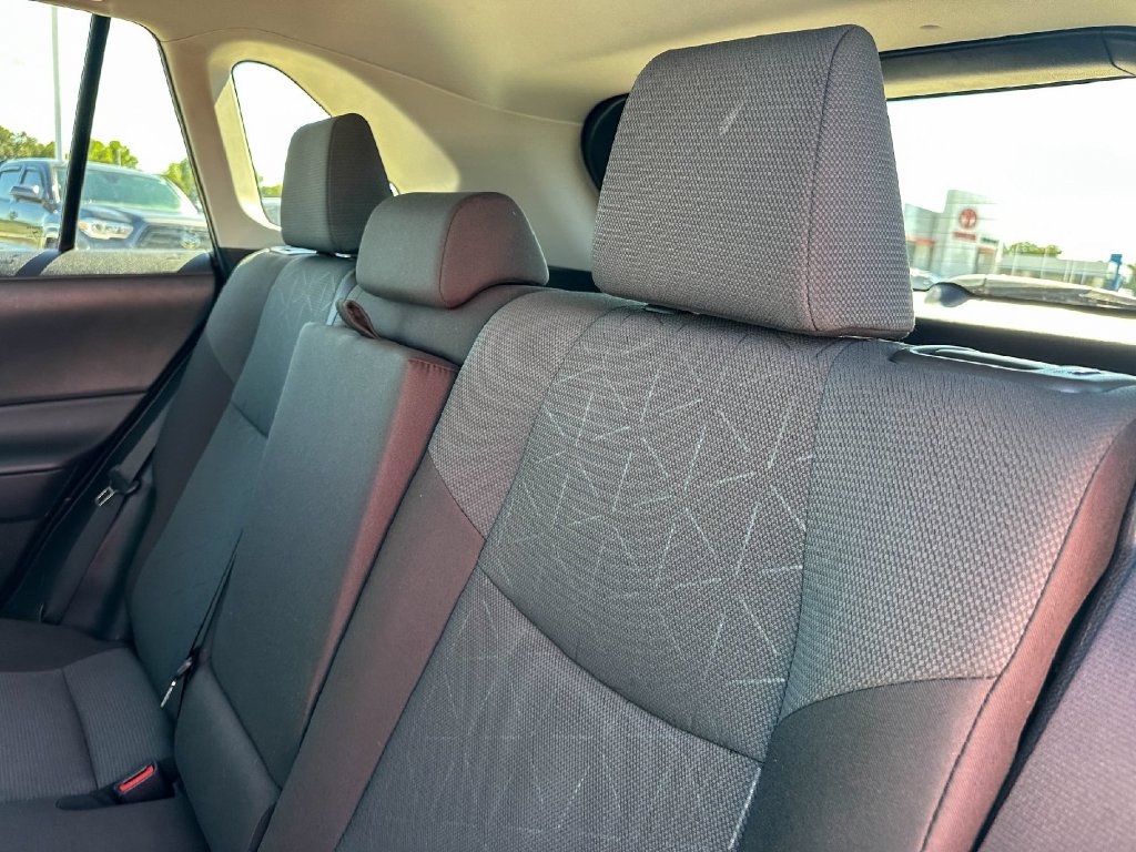 Used 2025 Toyota RAV4 XLE FWD image 19