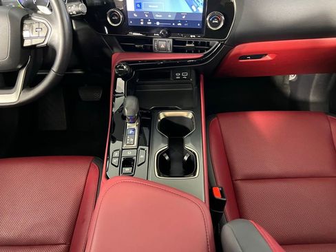 Used 2024 Lexus NX 350 AWD image 17
