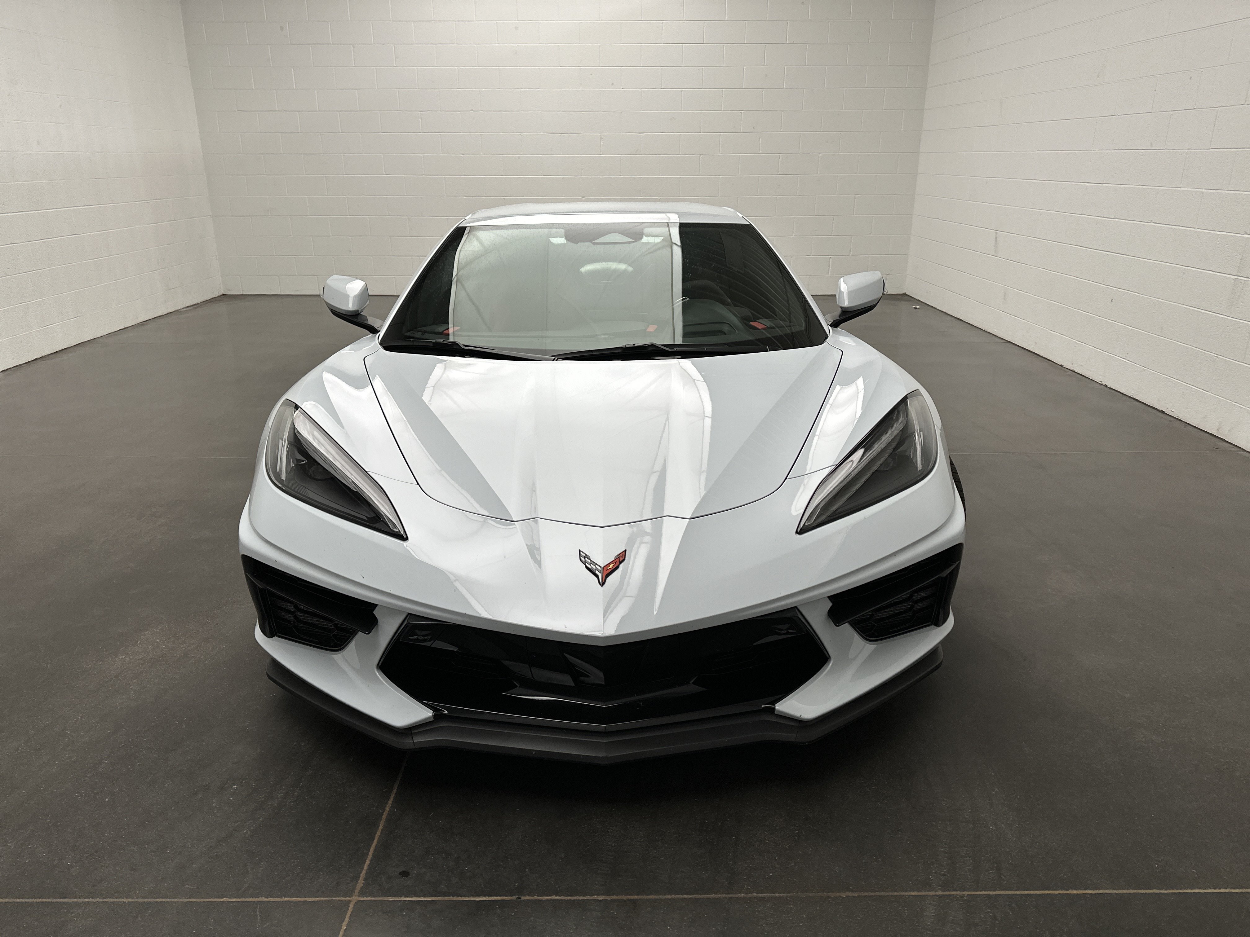 Used 2024 Chevrolet Corvette Stingray Premium Conv w/ 3LT RWD image 2