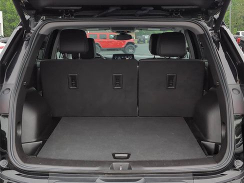 Used 2023 Chevrolet Blazer LT AWD/4WD image 6