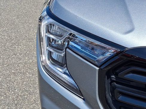 Used 2023 GMC Terrain SLE w/ Driver Convenience Package AWD/4WD image 10