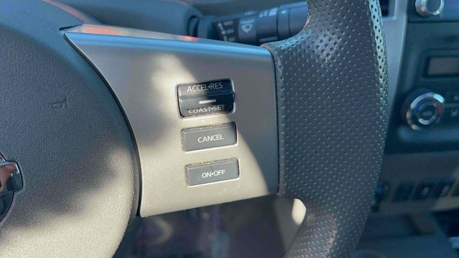 Used 2021 Nissan Frontier SV w/ Midnight Edition Floor Mats AWD/4WD image 24