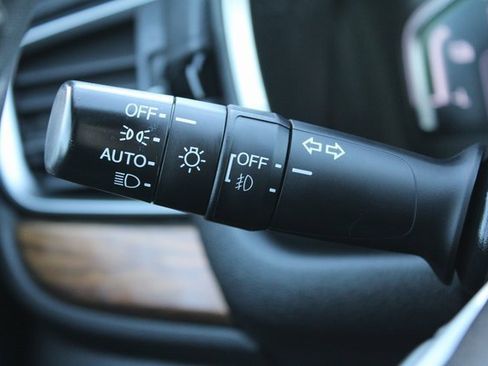 Used 2022 Honda CR-V Touring image 34