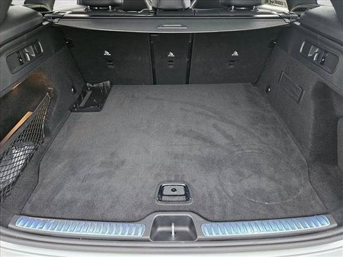 Used 2026 Mercedes-Benz GLC 300 image 6