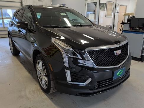 Used 2023 Cadillac XT5 Sportv w/ Technology Package AWD/4WD image 7