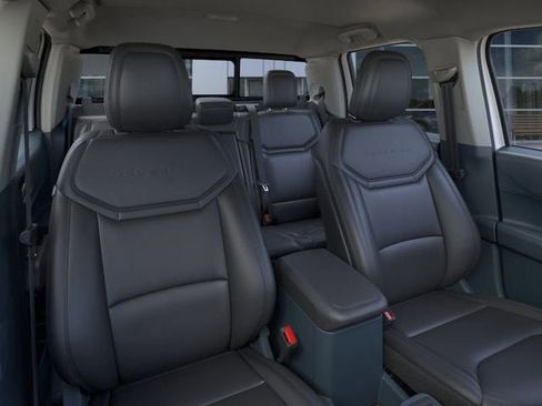 New 2026 Ford Maverick Lariat w/ Black Appearance Package image 11