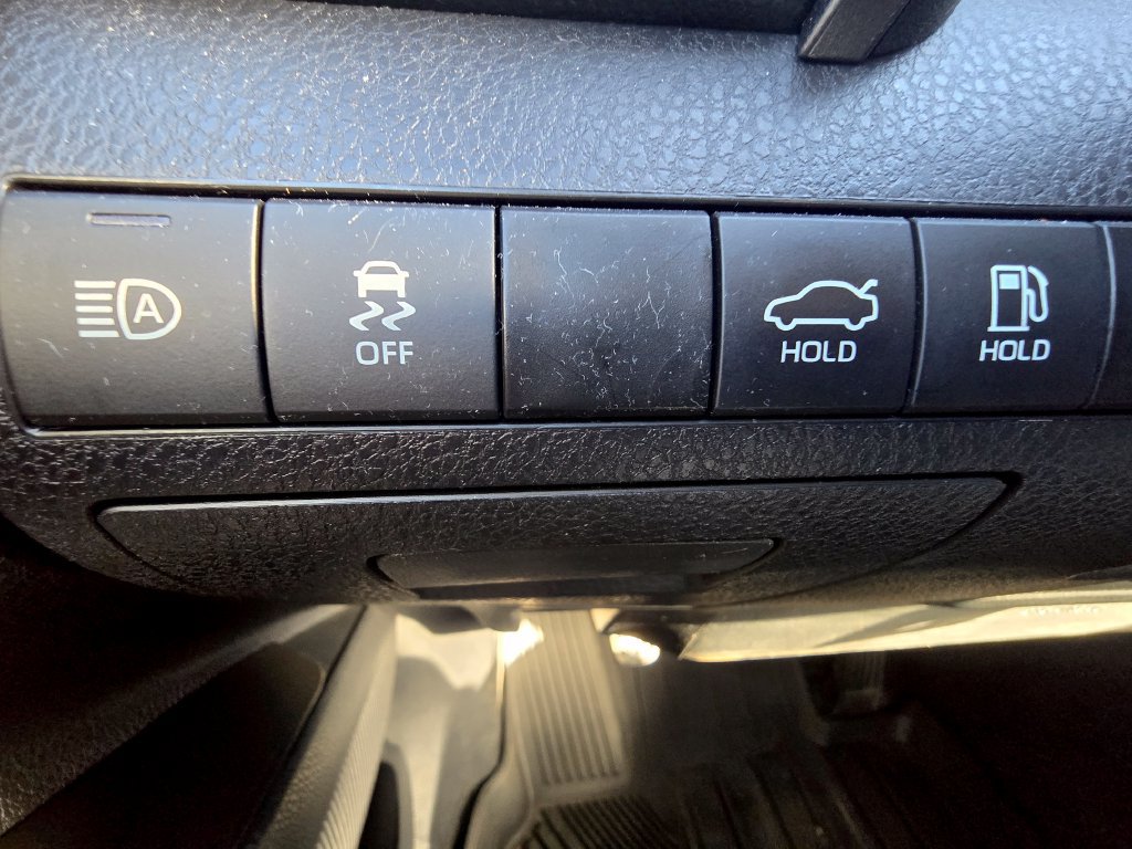 Used 2023 Toyota Camry LE FWD image 17