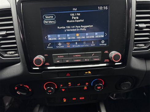 Used 2023 Nissan Frontier SV w/ Midnight Edition Package image 21