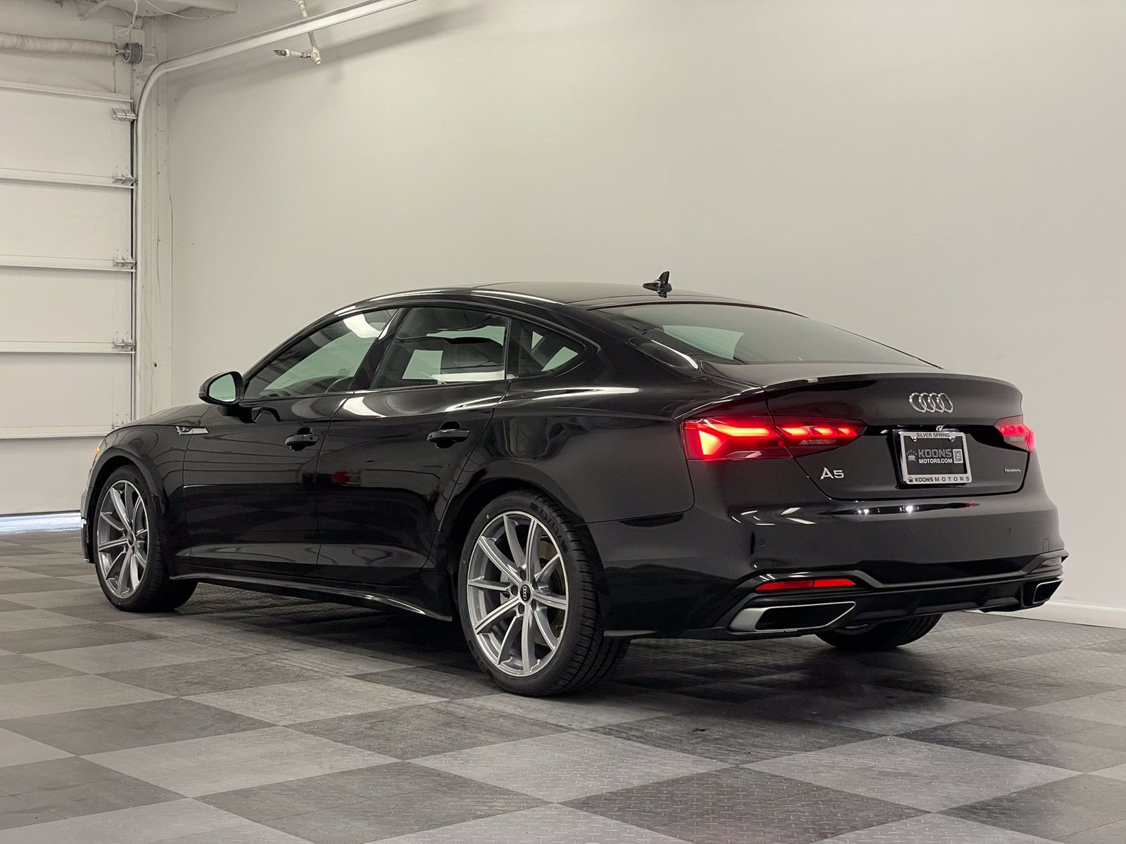 Used 2025 Audi A5 2.0T Premium Plus AWD/4WD image 6