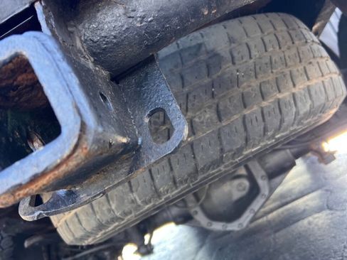 Used 2010 GMC Sierra 3500 W/T w/ Snow Plow Prep Package image 21