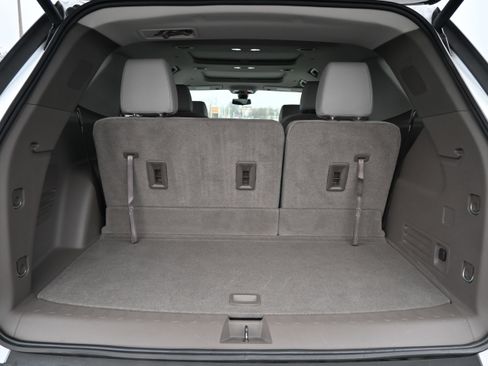 Used 2019 Chevrolet Traverse LT w/ LT Premium Package image 35