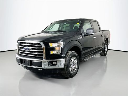 Used 2016 Ford F150 XLT w/ Equipment Group 301A Mid image 4